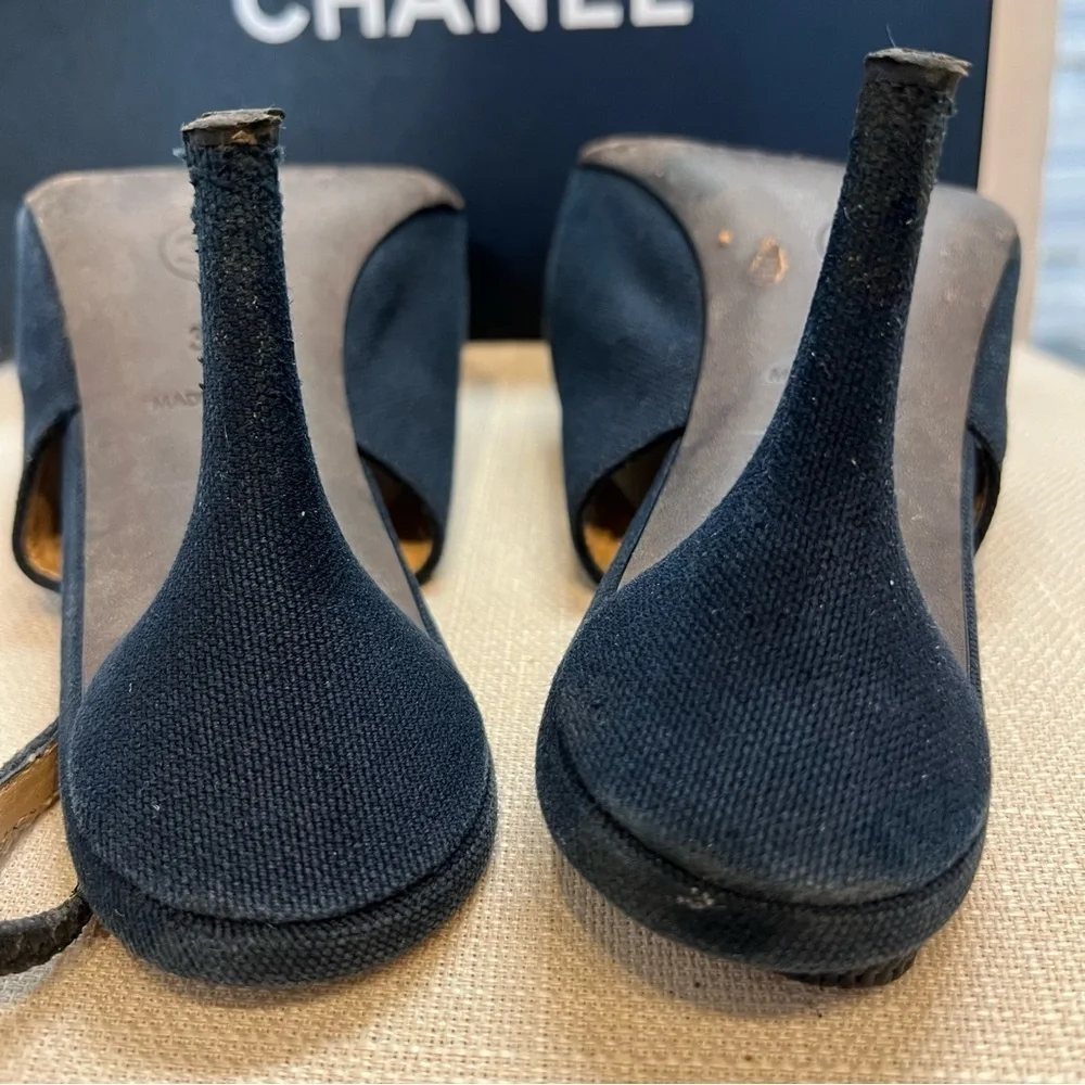 Chanel Vtg CC Logo Black Slingback Camelia Raffia Heels Peep Toe Shoes Y2W 8 - Picture 15 of 17